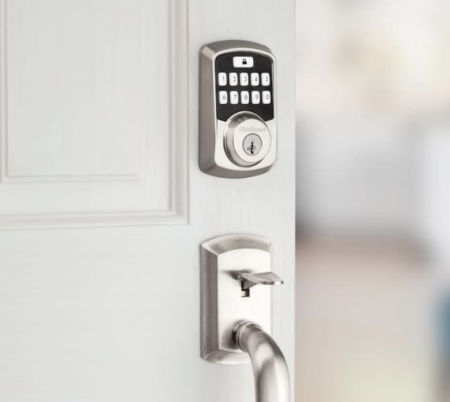 kwikset aura bluetooth smart lock deadbolt